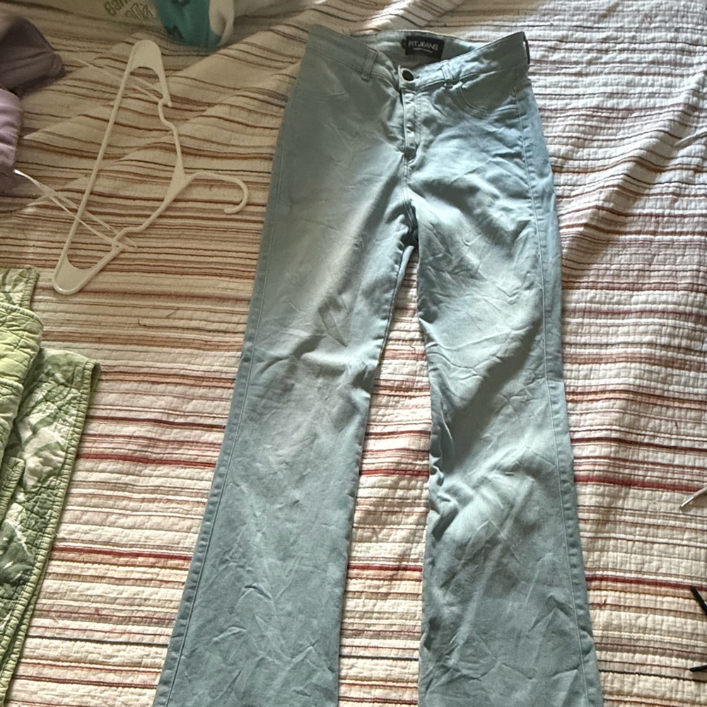 FITJEANS Women's Sky Blue Flare Jeans